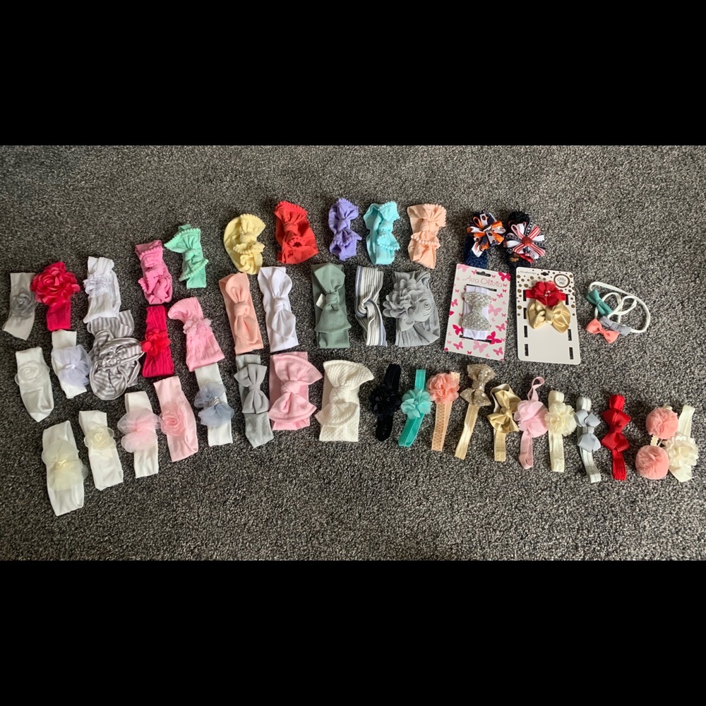 Huge baby bow/headband lot